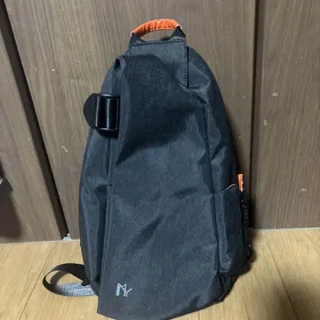 나일론 바디백 블랙