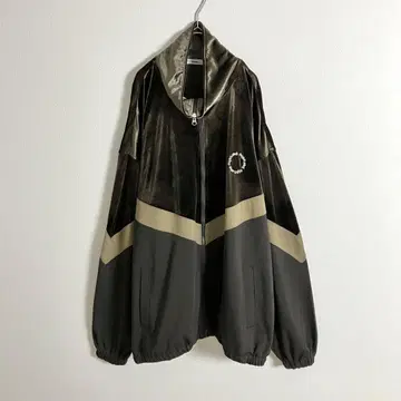 Perushu 페르슈 트랙 자켓 벨로아 절개 저리 브라운 계열