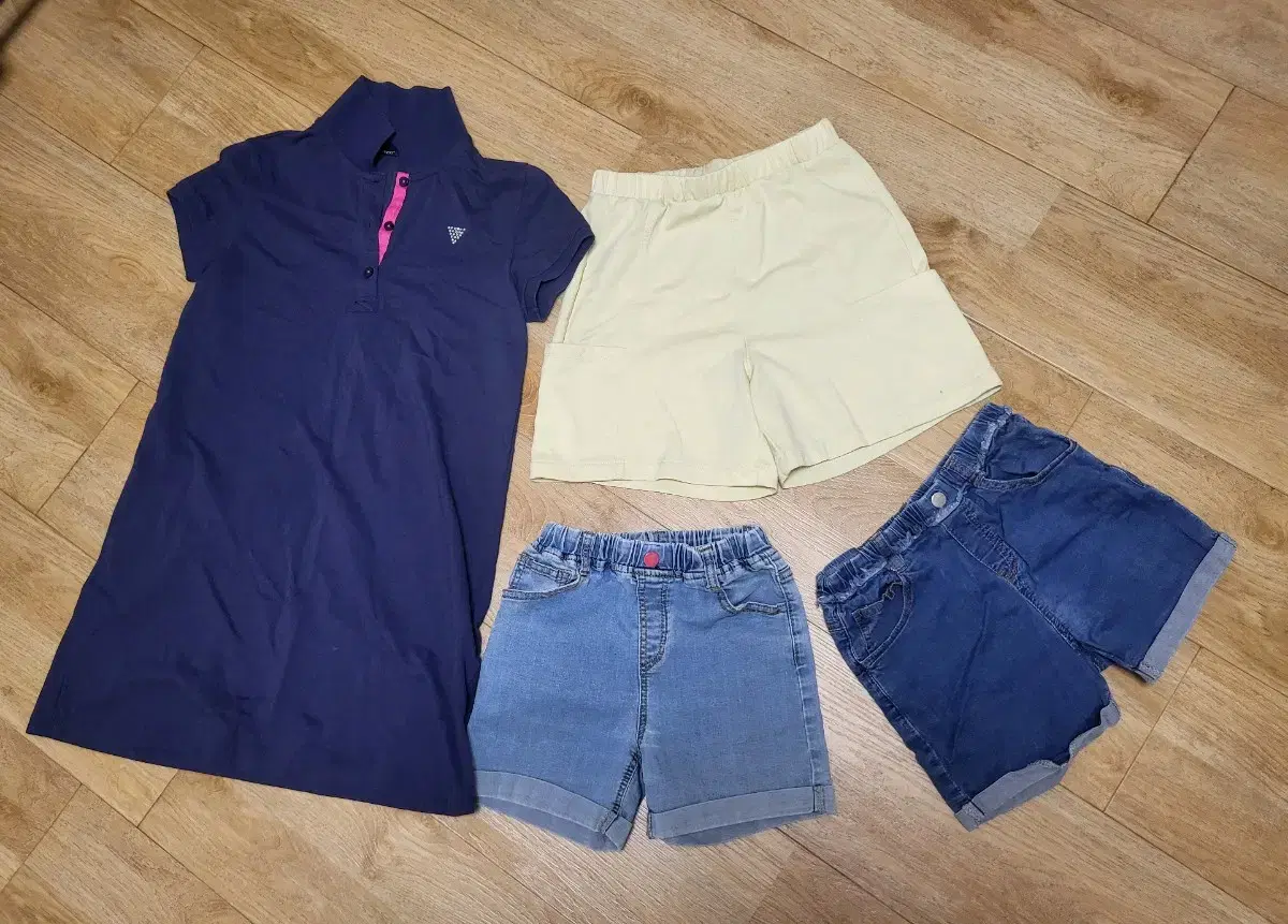 140 Girls' summer clothes, 4 pieces in total