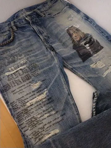 레어 히스테릭 글래머 커트 코베인 KURT COBAIN 데님