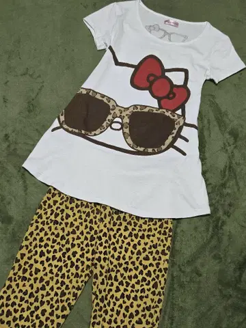 y2k 헤이세이 갸루 HELLO KITTY 셋업