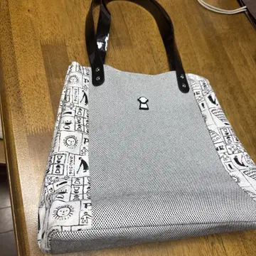 피코네 토트백