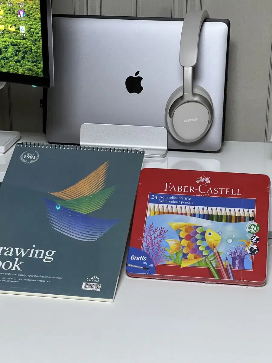 Faber-castell Watercolor Colored Pencils 24 Colors + Drawing Book New
