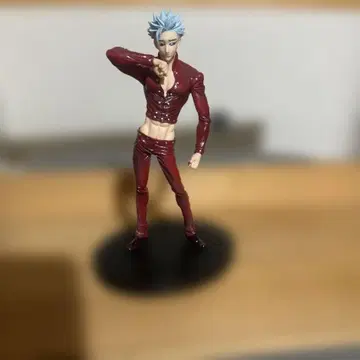 일곱개의 대죄 반 피규어