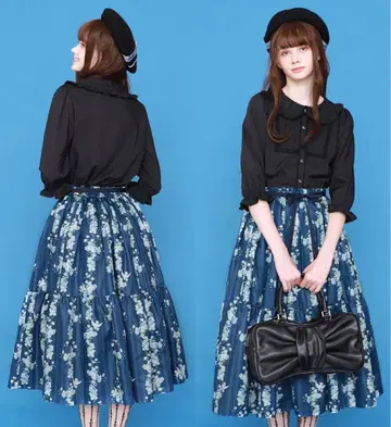 Emily Temple cute forget me not 수주 스커트