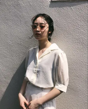 시어 체크 퍼프 슬리브 블라우스 moussy sheer 상의