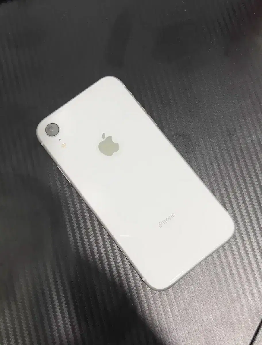 Like new iPhone XR 128, battery 100%