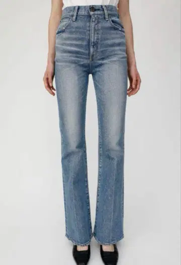 MOUSSY MVS FLARE 26인치