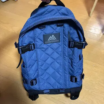 그레고리 네이비 퀼팅 백팩 올데이