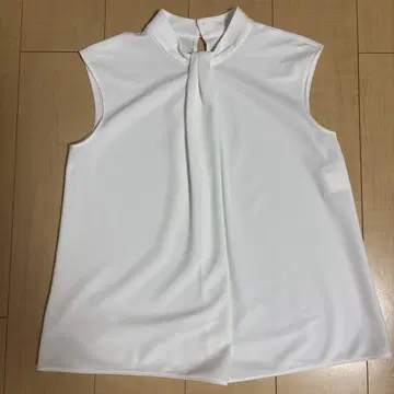 ANAYI 슬리브리스 상의