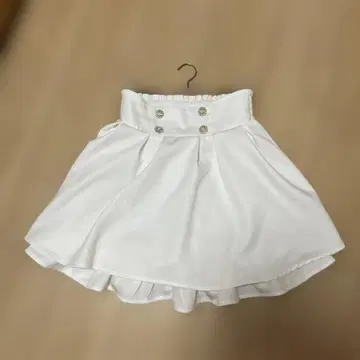 화이트 플레어 스커트 버튼 포함 시마무라 아베일