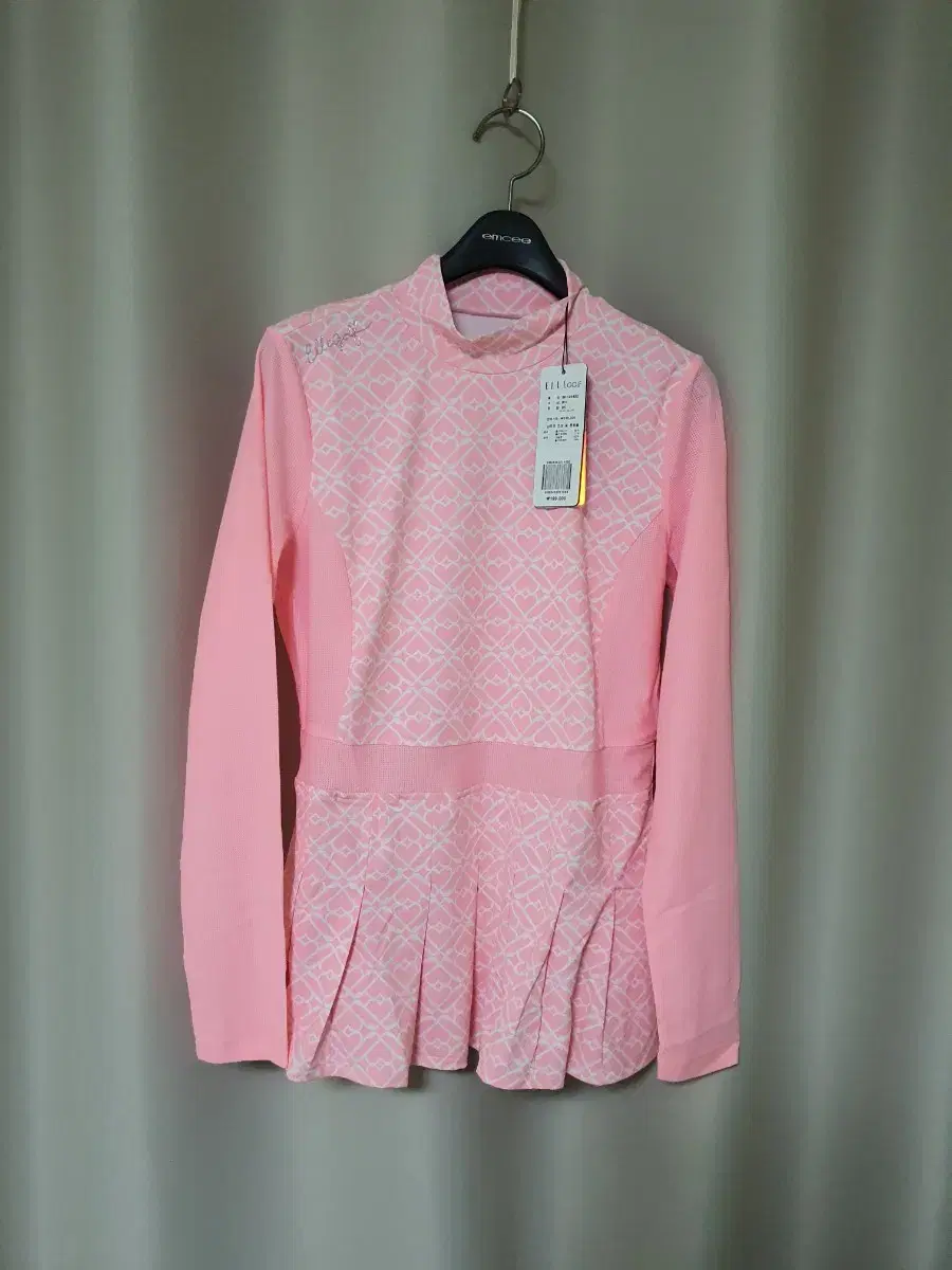 Elle Golf Pleated Pattern T-shirt (95) New