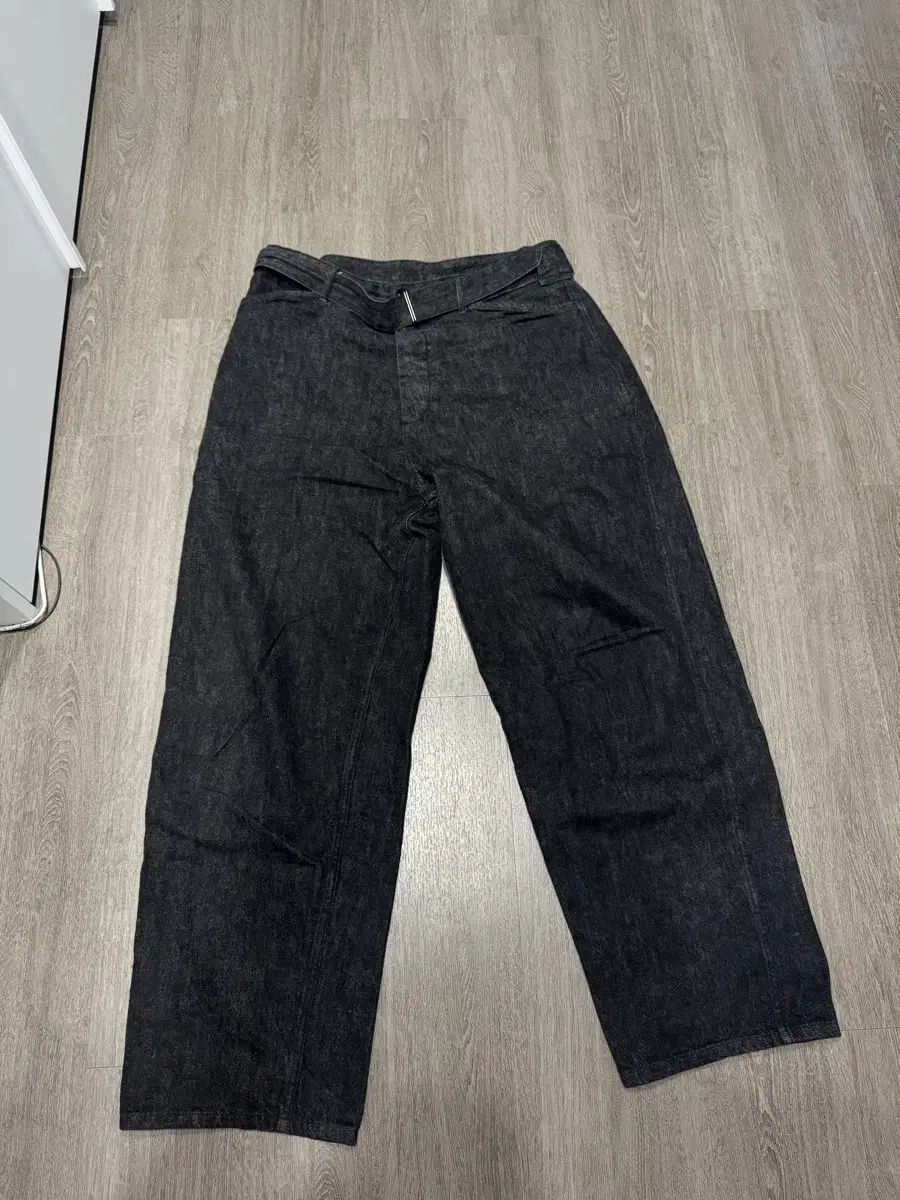 [3] Comoli Ecru Denim Belted Pants