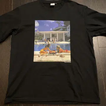 moussy 티셔츠