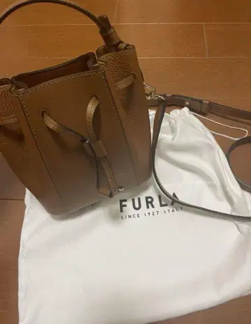 FURLA 훌라 미아 스텔라 미니 2way 백 숄더 버킷