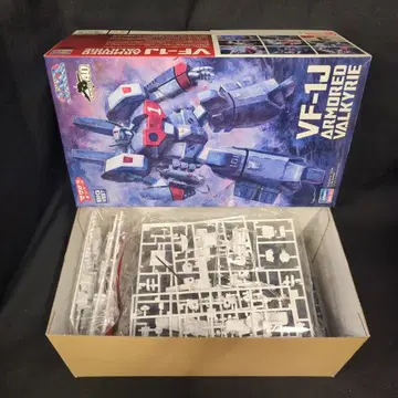 하세가와 VF-1J 아머드 발키리