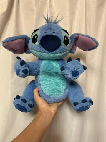 스티치 봉제 인형