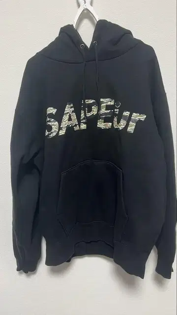 SAPEur 카모플라쥬 로고 후드티
