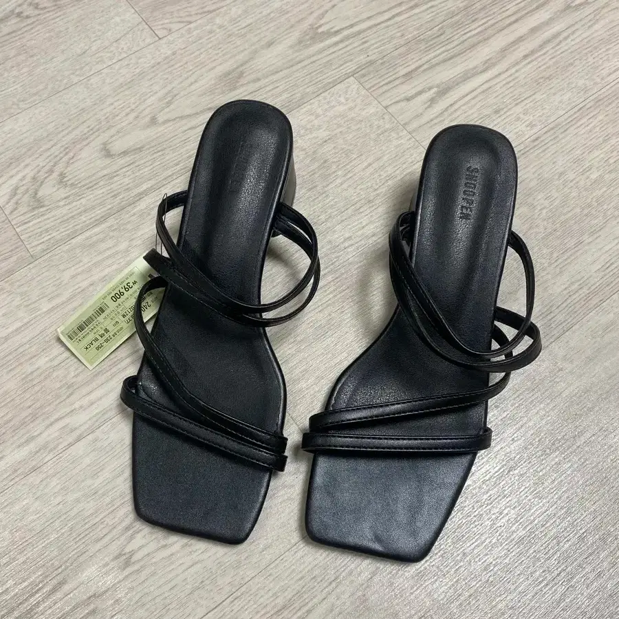 SHOOPEN 슈펜 Shoopen Women's Strap Sandals Slippers Mules 240