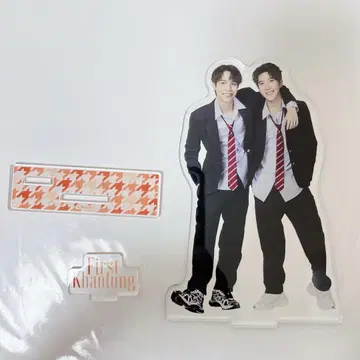 FIRST KHAOTUNG 아크릴 스탠드