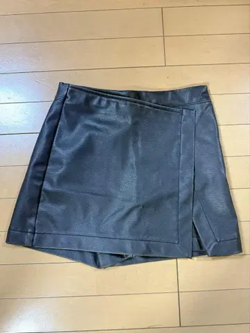 타이트 미니 스커트 가죽 블랙