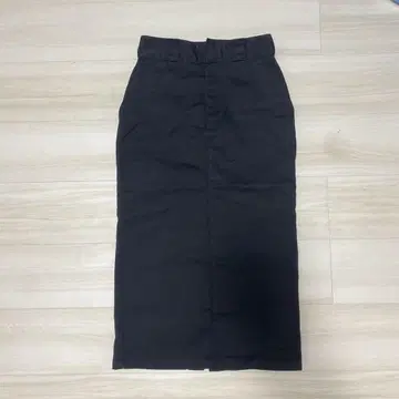 디키즈 블랙 타이트 스커트 S 종아리 기장