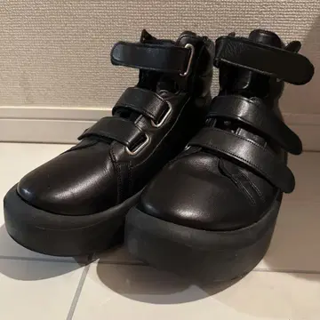 tokyo bopper 벨크로 블랙 베리 버튼 통굽 부츠 25.5cm