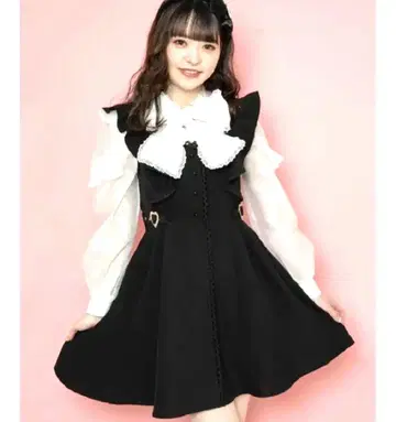 ROJITA 잔스카 블랙