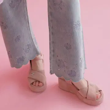 Flower Patch Denim 플라워 패치 데님