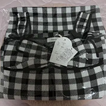 다리치 깅엄 자카드 니트 롱 원피스