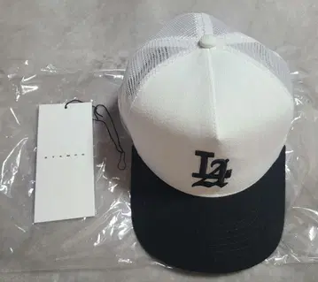 stampd LA 트래커 캡 야마다 렌 착용 색상 차이