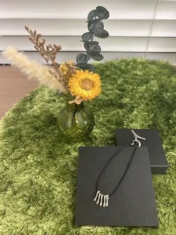 가격 인하 jill platner sprout 질 플랫너 발찌 블랙