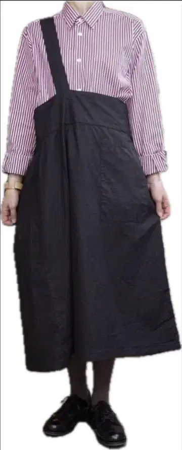 YARMO YARMO 원숄더 에이프런 스커트 블랙 블랙