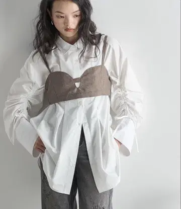 THE YOn 드로우 스트링 슬리브 허리 턱 셔츠 화이트 셔츠