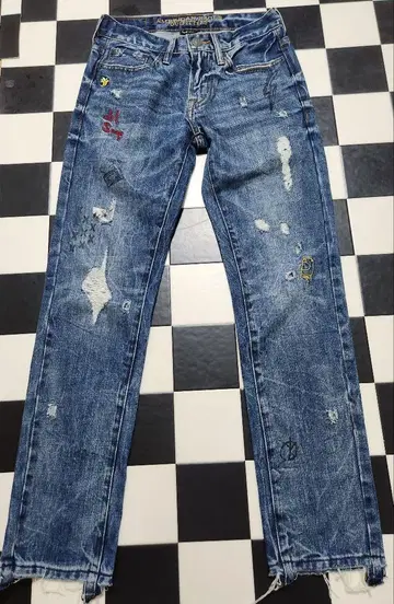 AMERICAN EAGLE 자수 페인트 데님 28