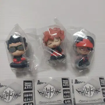 어깨 쿵 Fig. 월드 트리거 이코마 대 3종 세트