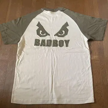 헤이세이 BAD BOY 배드 보이 티셔츠 90년대 카키