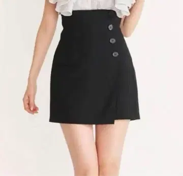 snidel 하이웨스트 큐롯 숏팬츠 BLK size0