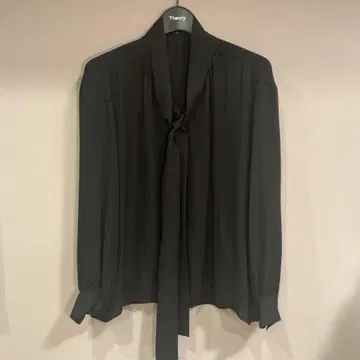 유니클로 +j 실크 개더 블라우스
