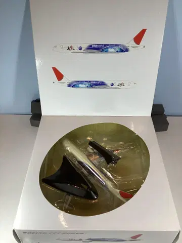 1/400 헬파 JAL B777-200ER 구 원월드 페인팅 JA704J