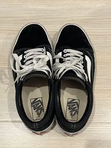 Vans 블랙/화이트 스니커즈