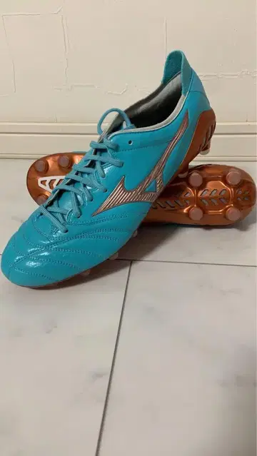 미사용 새상품 MIZUNO 모렐리아 네오 3 재팬 아줄 블루 스카이블루