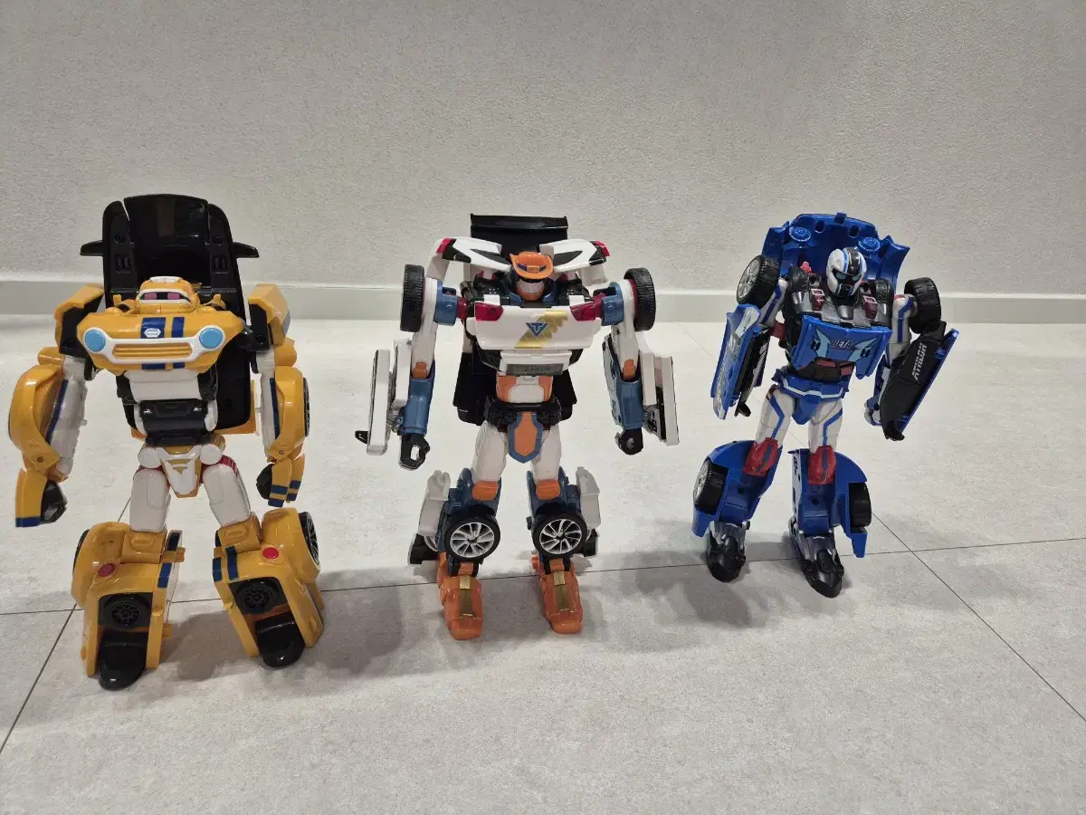 Tobot Athlon Set of 3: Django, Beta, Theta