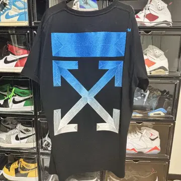 오프 화이트 티셔츠 XL