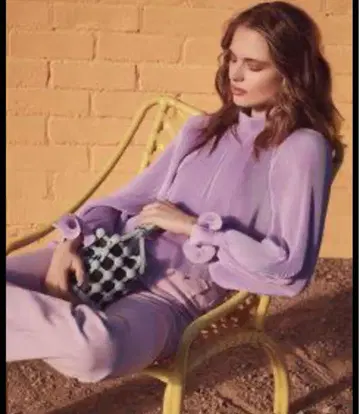 Tibi 라벤더 탑