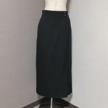 쇼콜라피네 로브 슬릿 롱 스커트 블랙