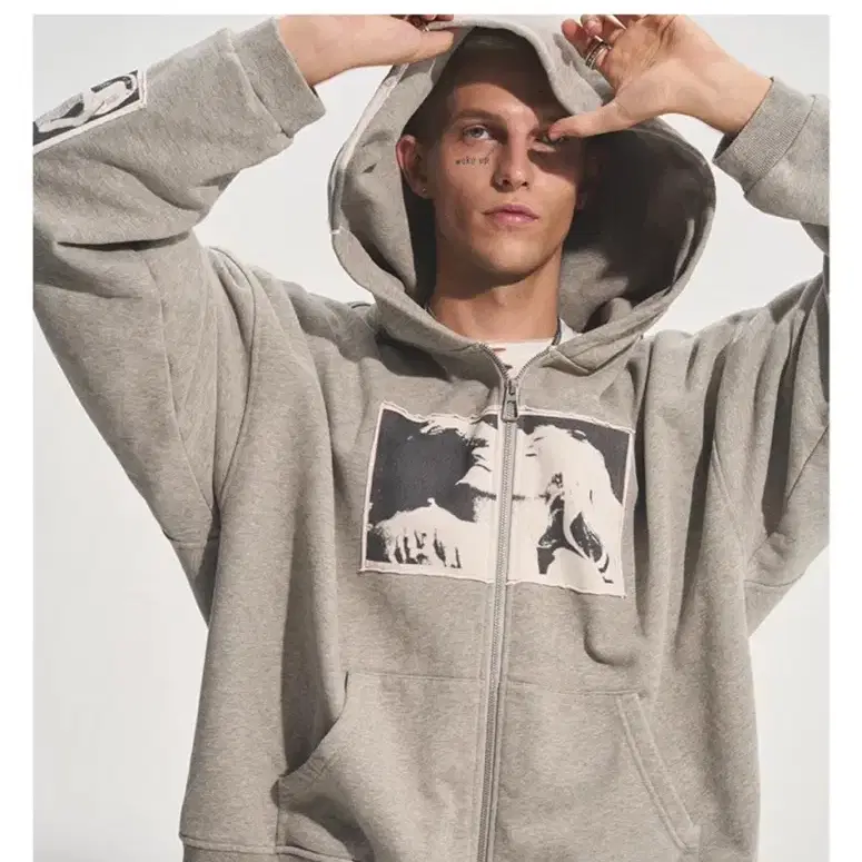 BASTARD Punk Print Patch Washed Hoodie Zip-Up #비엑세스,#바스타드