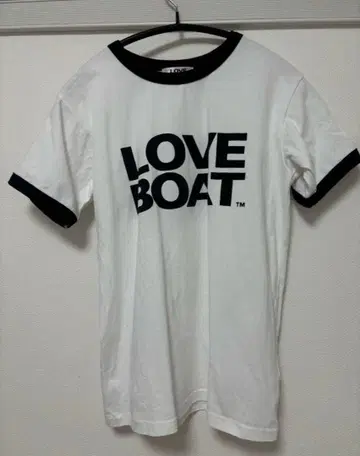 jouetie LOVE BOAT 콜라보 티셔츠 화이트 반팔