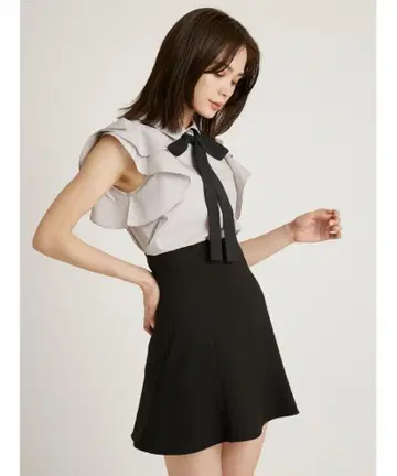 Sustainable 하이웨스트 스커트 SNIDEL