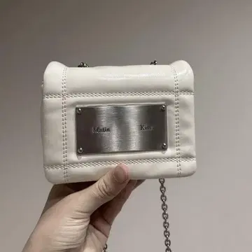 Maitin Kim 화이트 클러치백